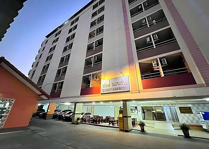 Buddy Mansion Hotel